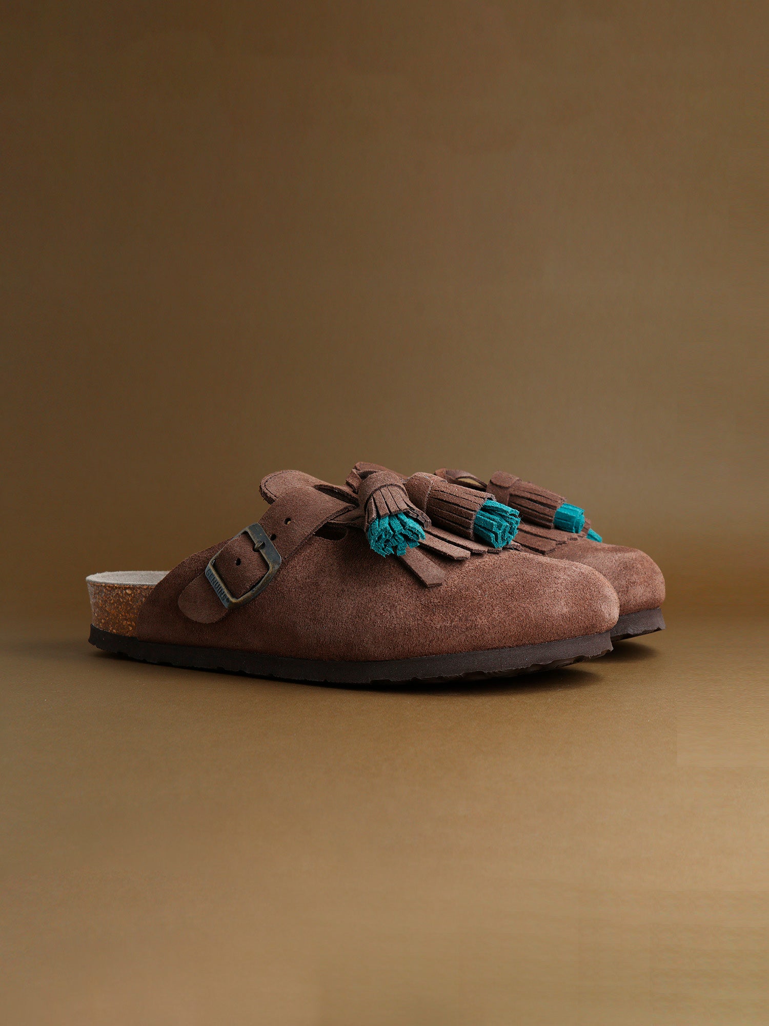 BORA VELOUR BROWN