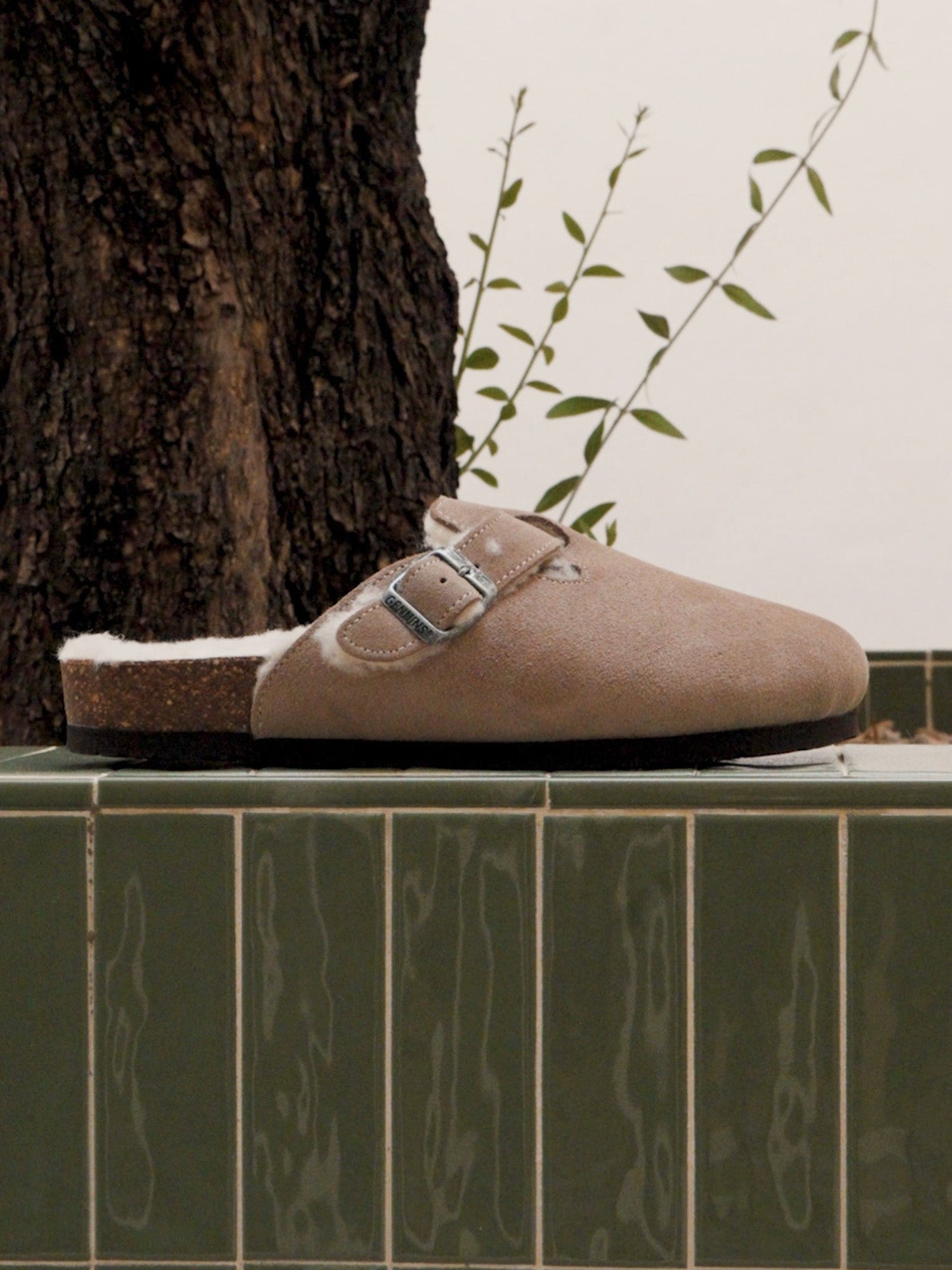 RIVA VELOUR WOOL TAUPE