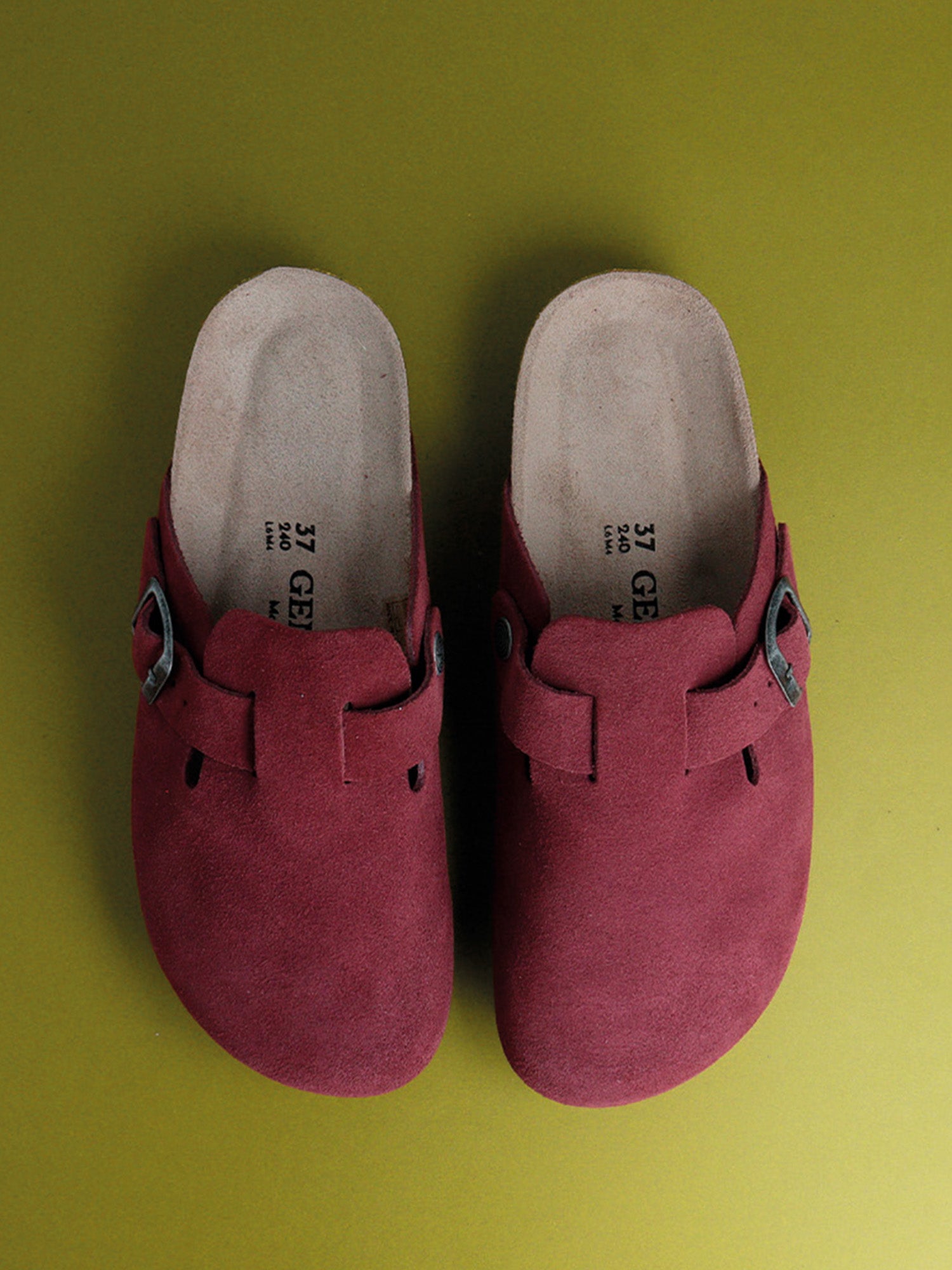 RIVA VELOUR BURGUNDY