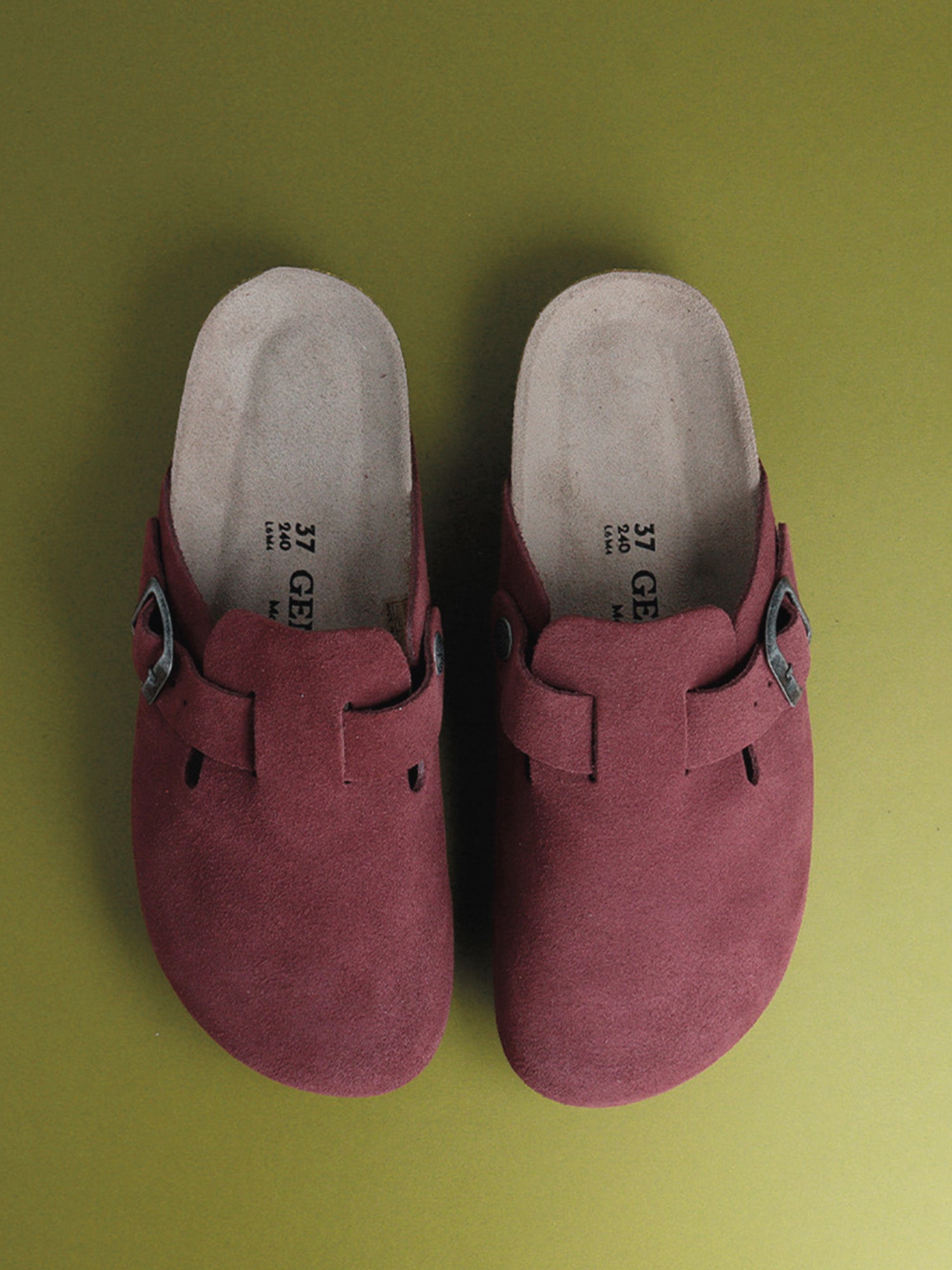 RIVA VELOUR BURGUNDY