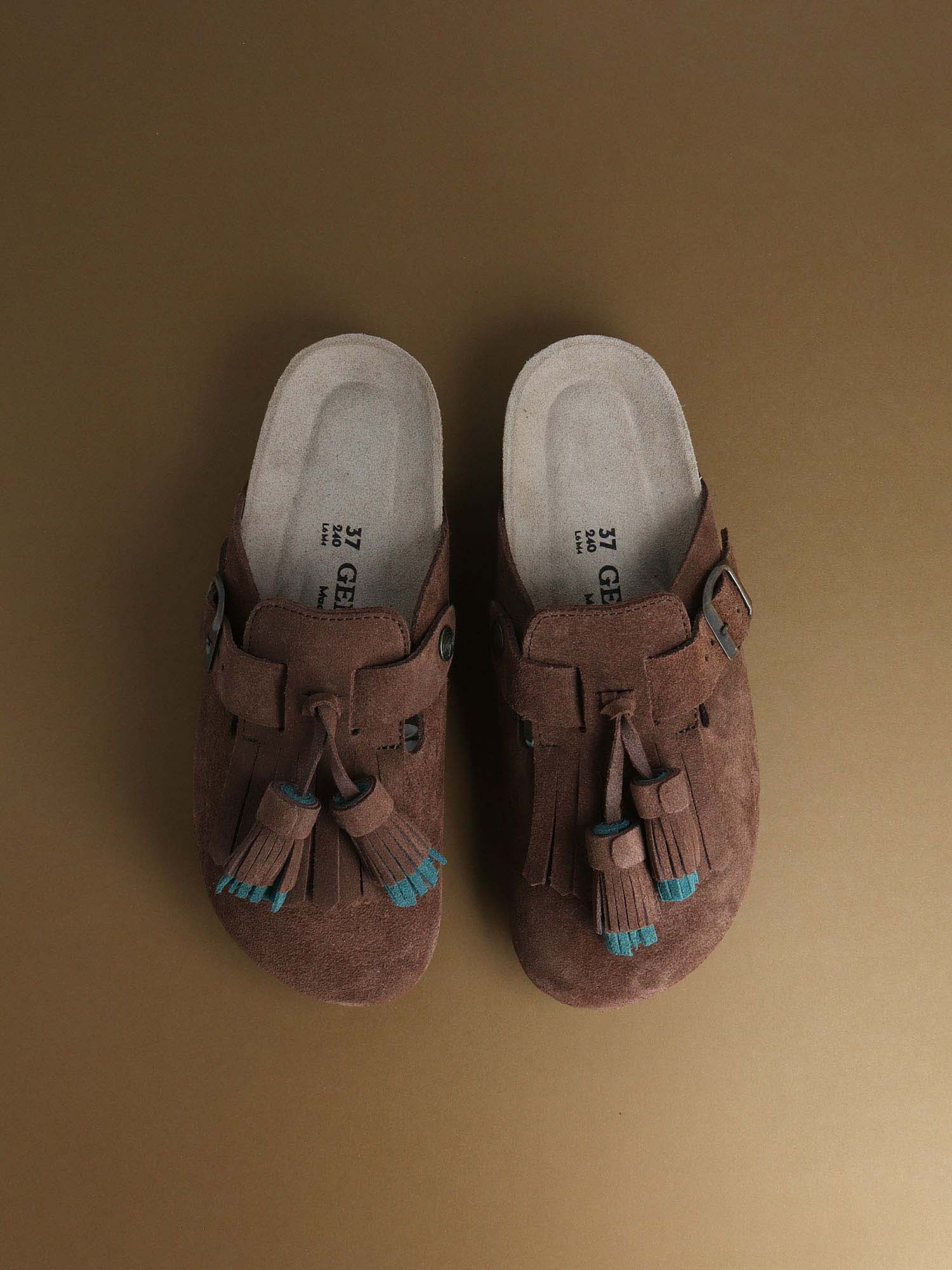 BORA VELOUR BROWN